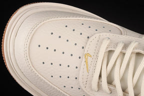 Tênis Nike Air Force 1 Low Luxe Branco
