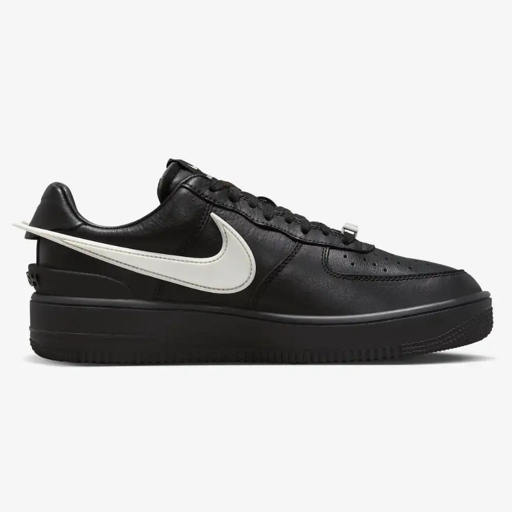 Tênis Ambush x Nike Air Force 1 Low Preto