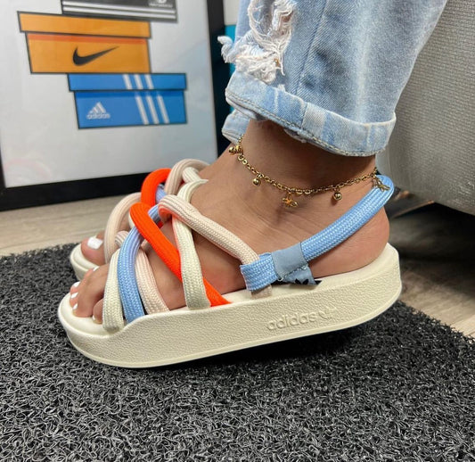 CHINELO ADILETTE ADIDAS