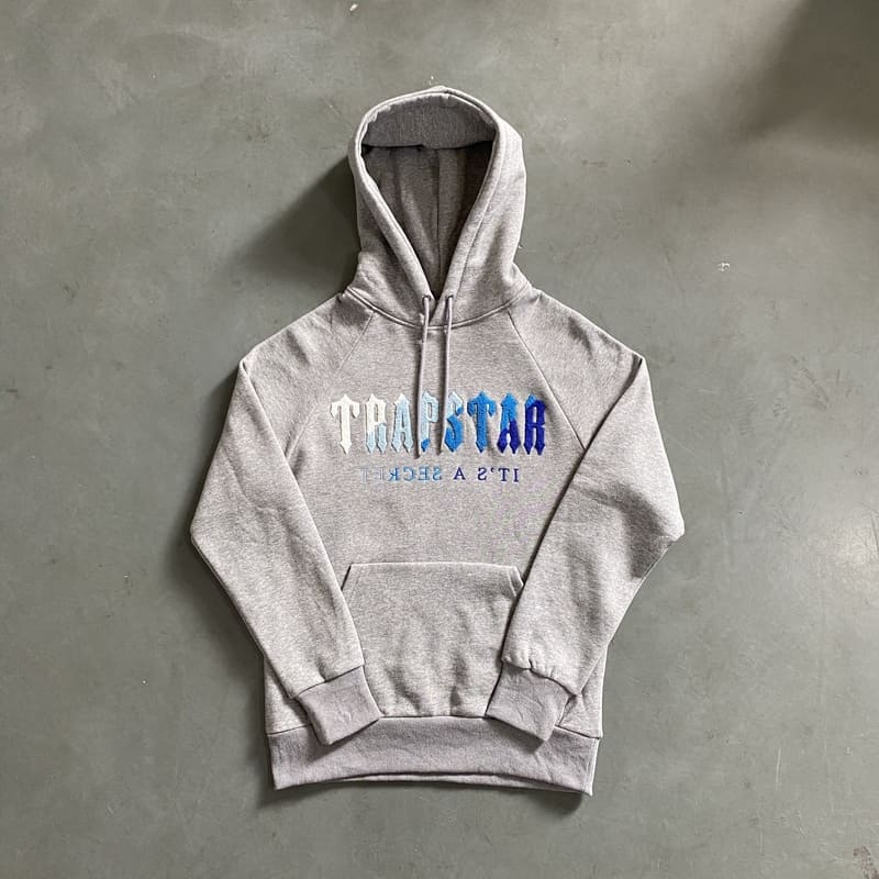 Conjunto Trapstar Chenille Cinza