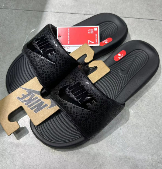 Chinelo Nike Victori One Masculino