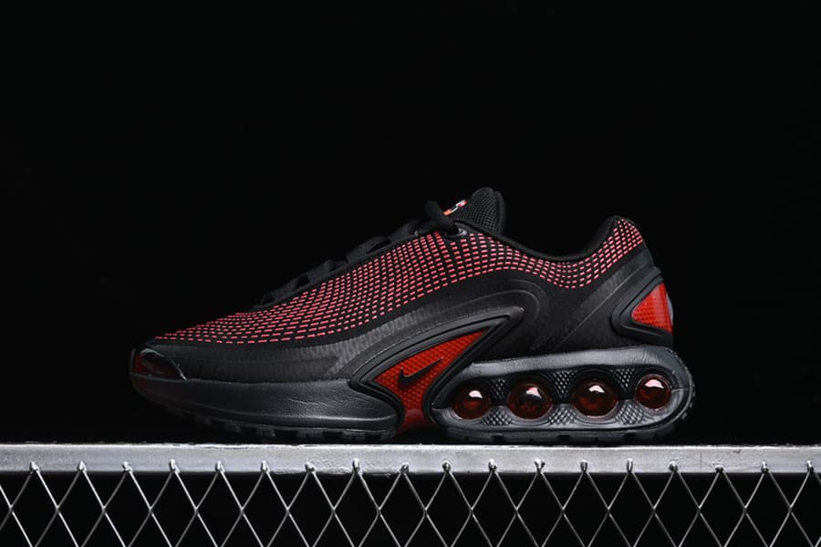 Tênis Nike Air Max DN Bred